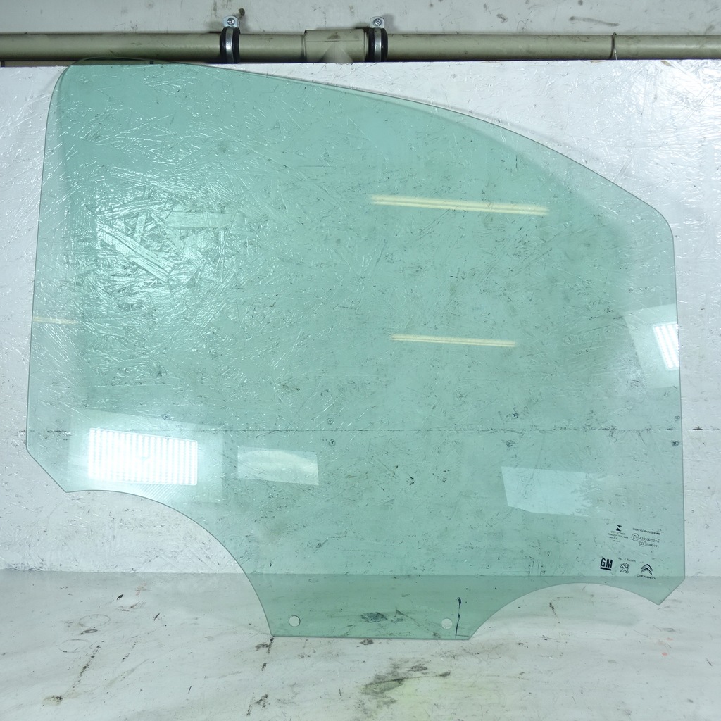 фото №1, Opel combo e скло двері перед права