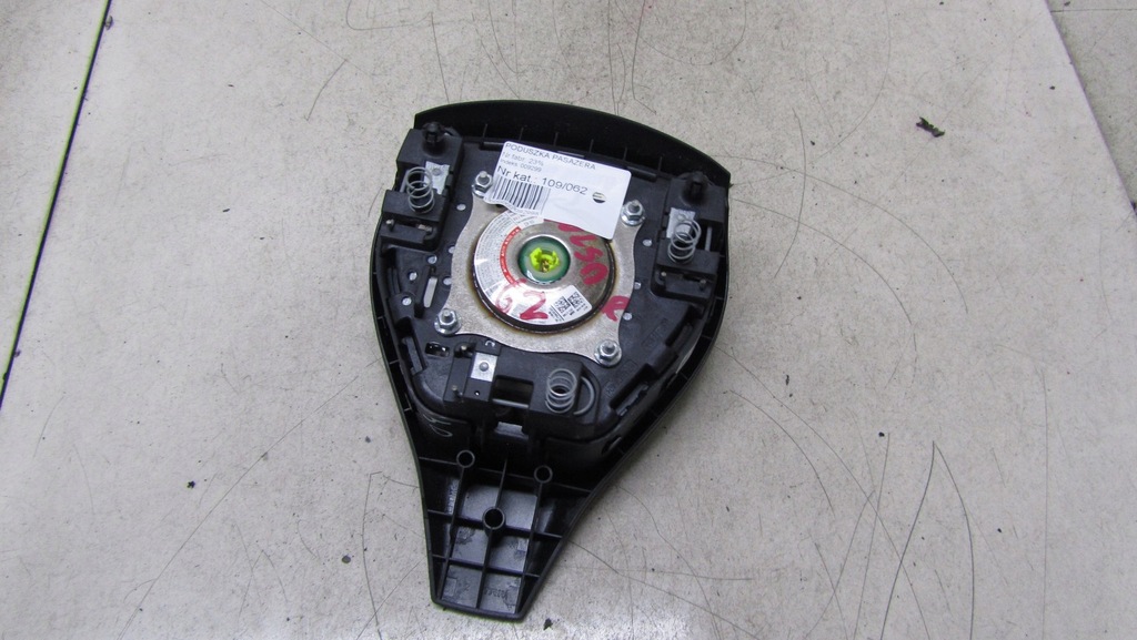 фото №4, Nissan pulsar подушка подушка безопасности водителя 12-17