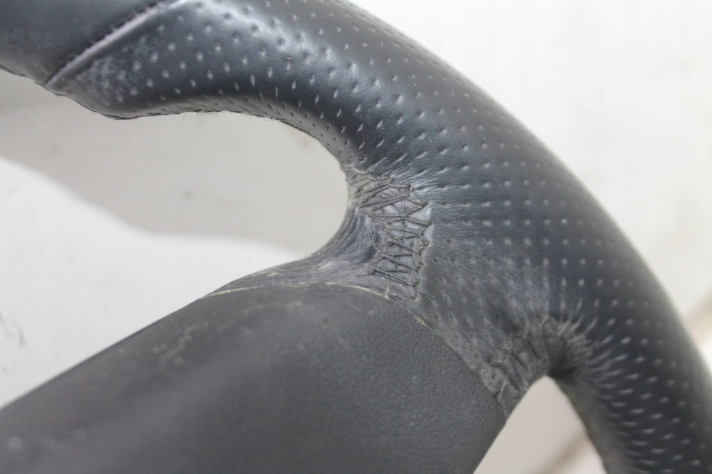 фото №10, Повітропровід шкіра multi czarna mercedes a-klasa w176 12-18 euro