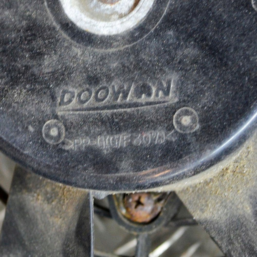 фото №6, Kia carens i 2005 защита вентилятора радиатора