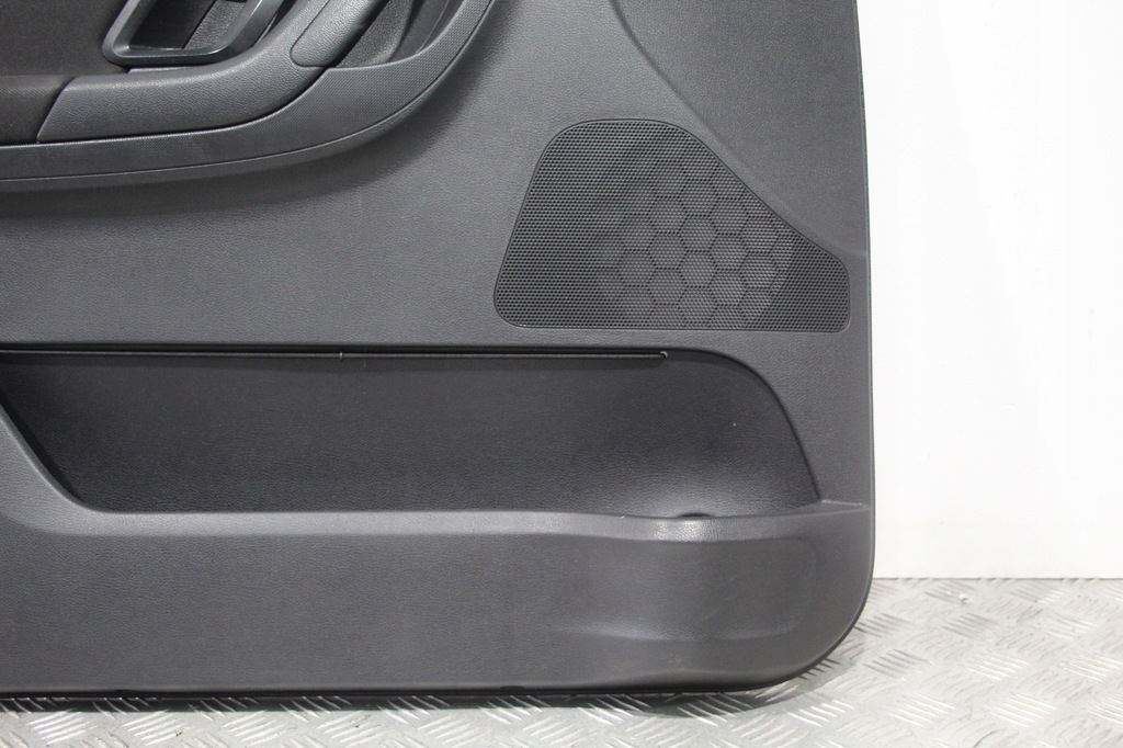 фото №5, Обшивка дверь левый перед skoda roomster lift 5j7