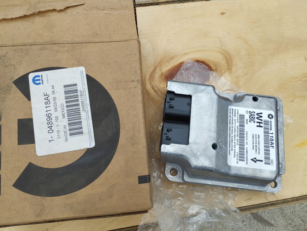 фото №1, Jeep grand cherokee wk датчик подушка безопасности новый oryg