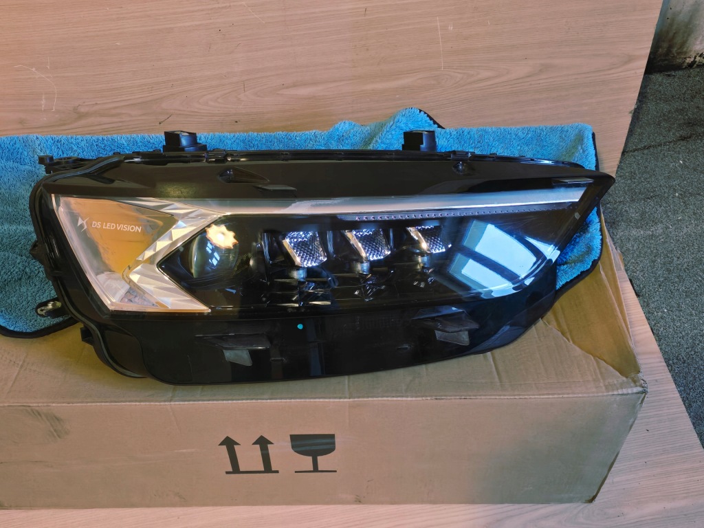 Купить Фара перед передняя правый  citroen ds7 crossback full led 9816526980