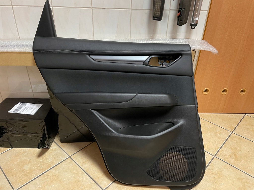 фото №1, Обшивка обивка дверь правый перед mazda cx5 cx-5