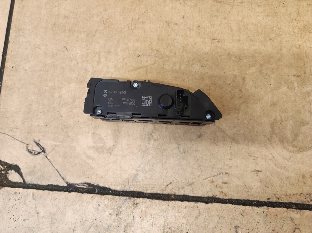 фото №7, Панель переключатели управление c klasa w205 205