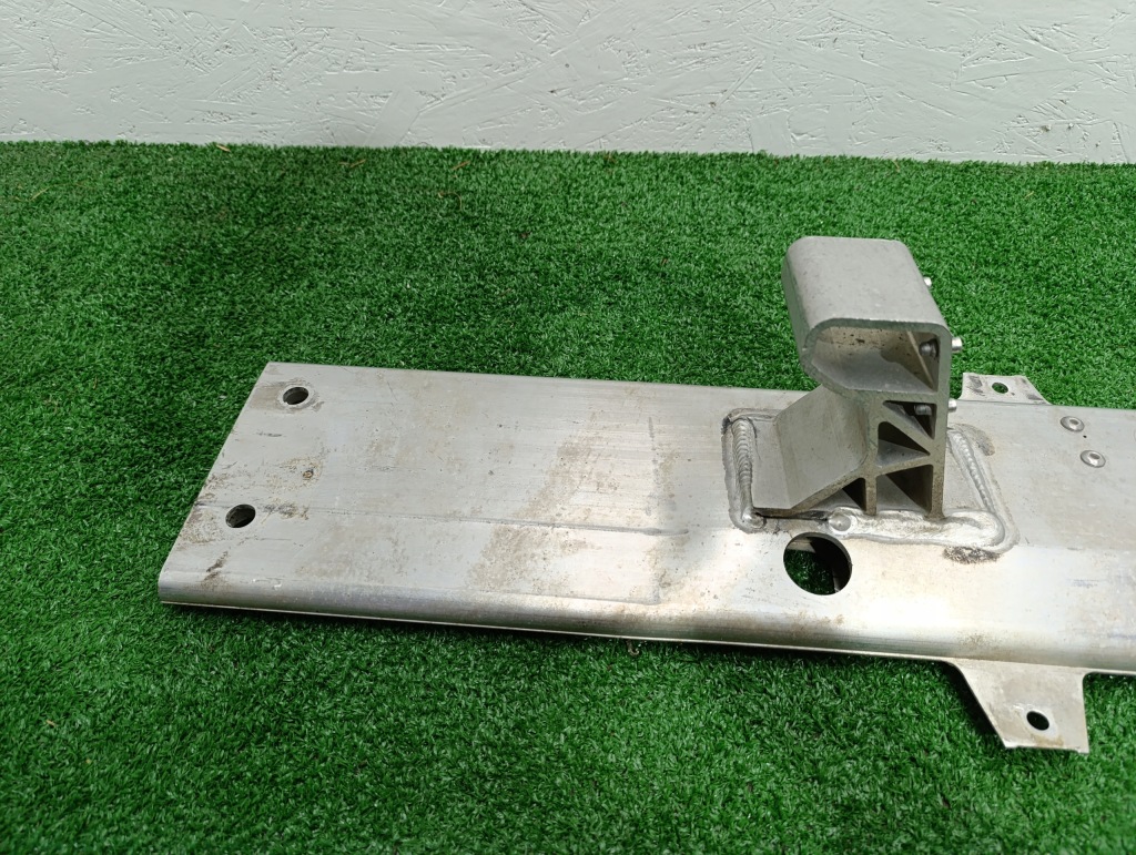 фото №8, Mercedes gle 167 a167 балка підпора коробки передач балка нижня кронштейн коробки