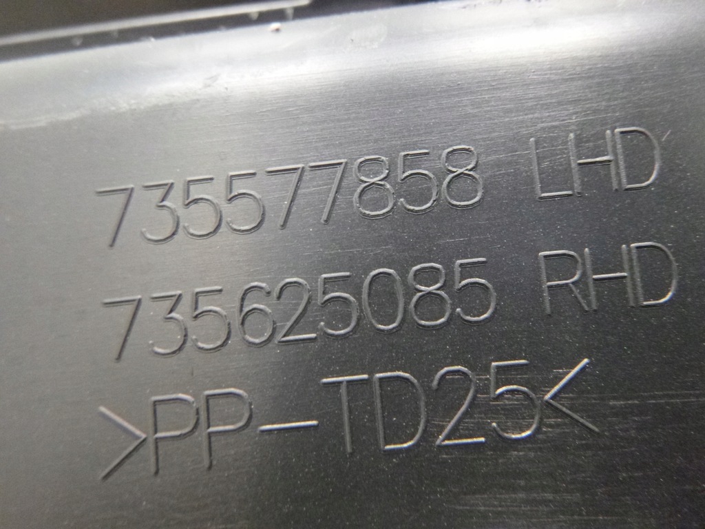 фото №11, Fiat 500 lift приборная панель консоль оригинал eu