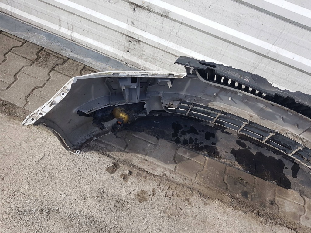 Skoda fabia 2 2 5j рестайлинг  10-14r roomster бампер перед передний lf9e Доставка