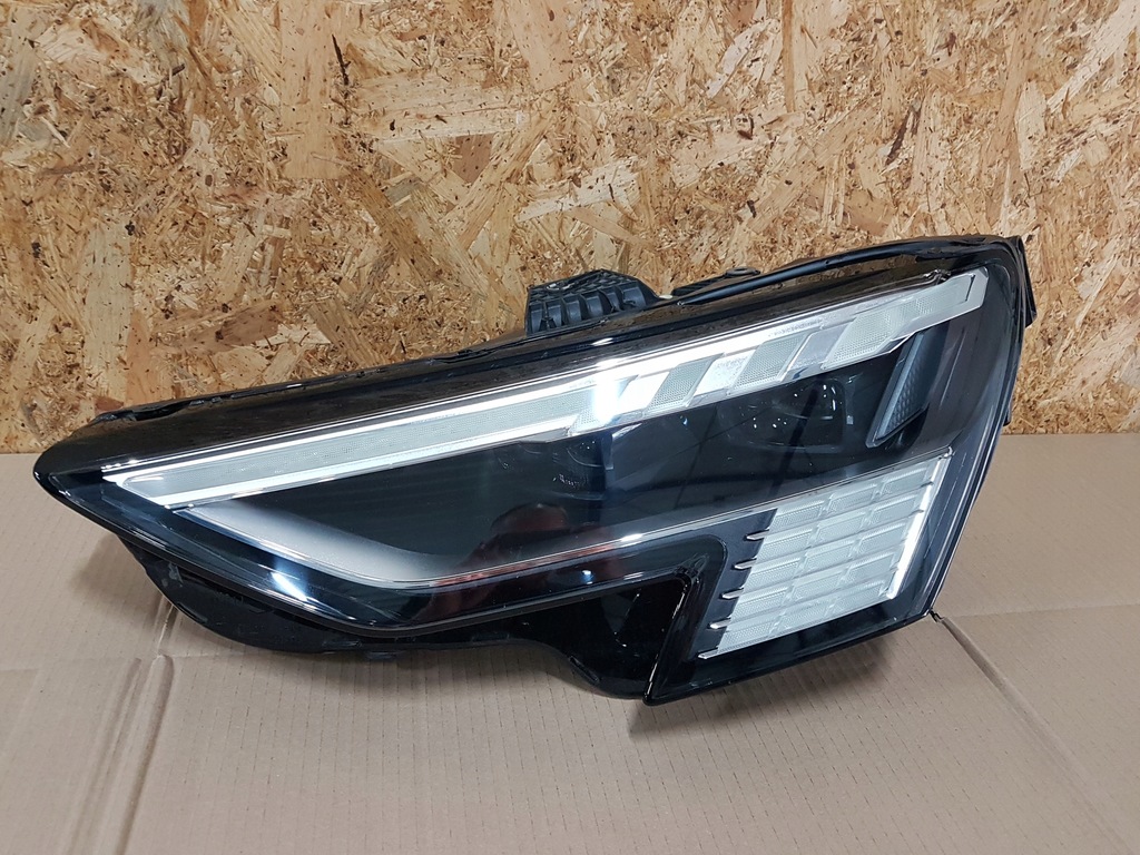 фото №1, Лампа перед левая audi rs3 8y full led matrix 20-