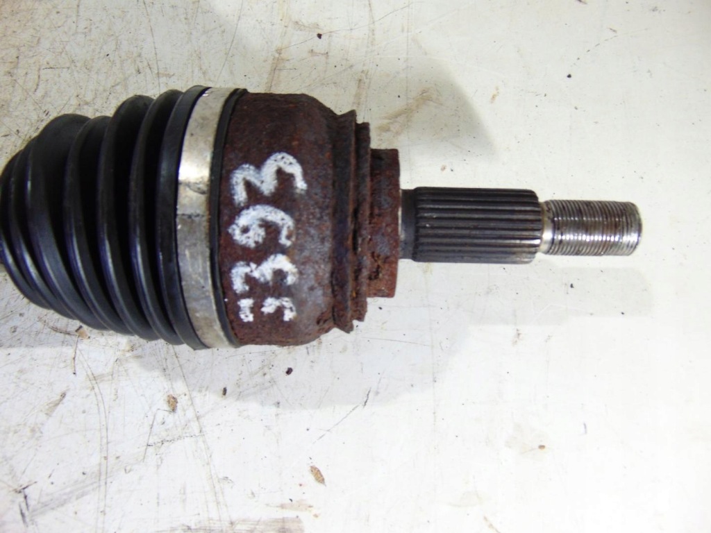 Приводной вал левая renault laguna 2 1.9 dci 8200470130 Цена