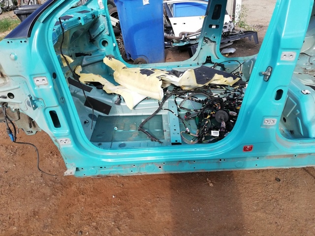 фото №3, Citroen c4 cactus поріг блок двигуна лівий