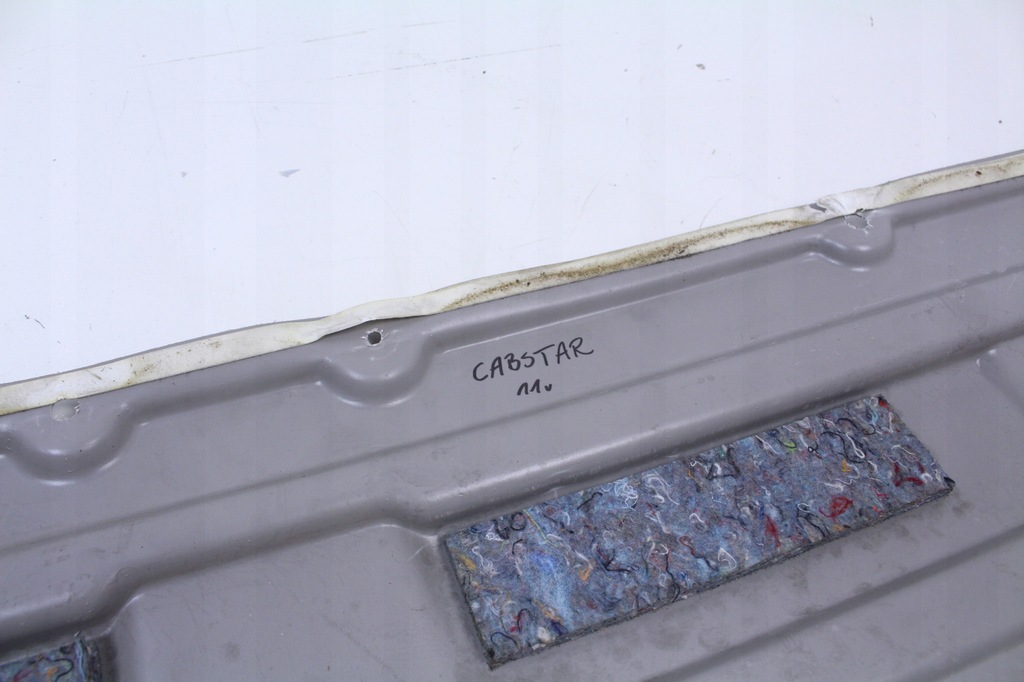 фото №6, Защита стены перегородки nissan cabstar 11r.