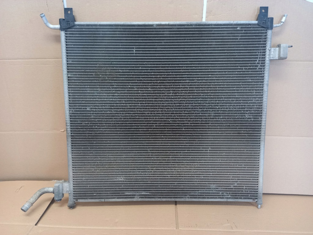 фото №1, Радиатор land rover discovery l462 range rover sport l494 3.0d fpla8k230ad