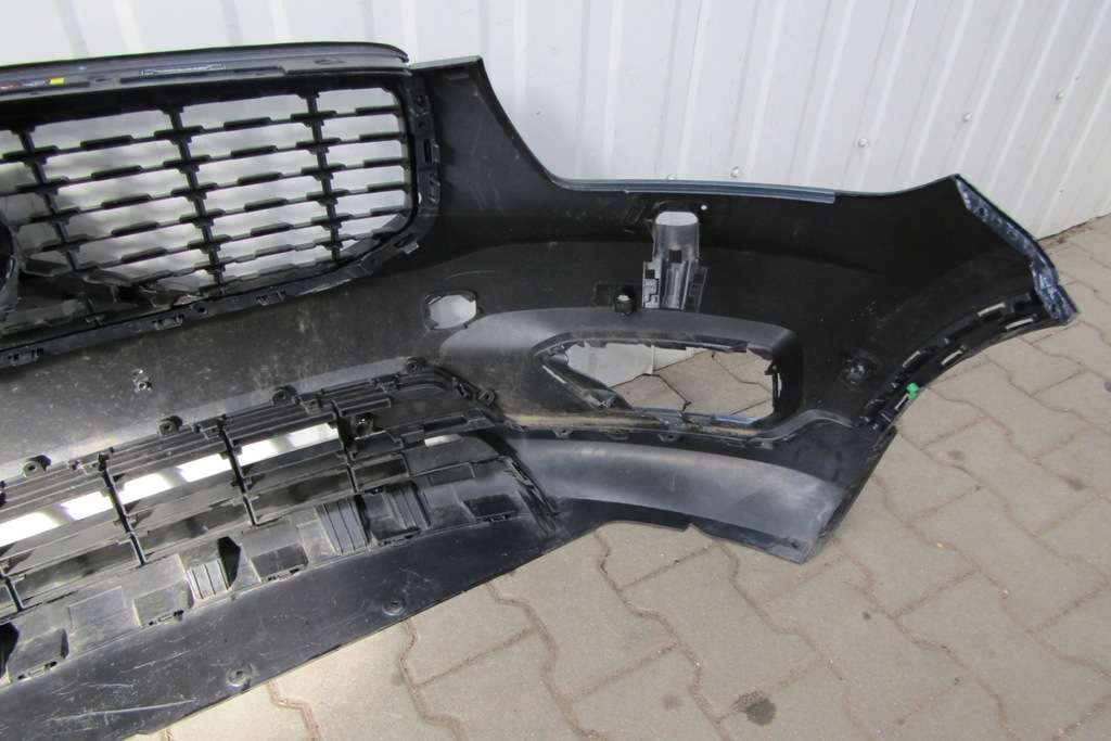 фото №12, Бампер перед передний volvo xc40 r-design 17-21