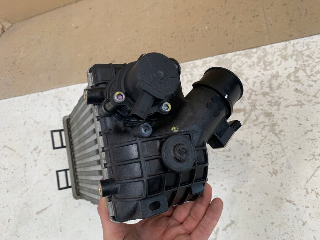 фото №8, Kia stonic радиатор интеркулер 1.0 28270-07300