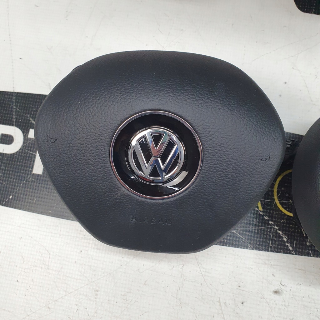 фото №12, Vw up! 1s lift приборная панель консоль подушки безопасности ремни подушка безопасности