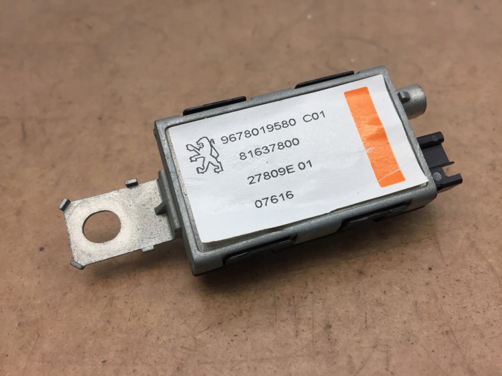 фото №1, Citroen ds7 антенна модуль усилитель антенны