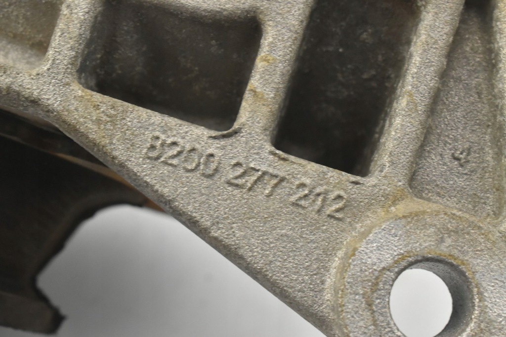 Кронштейн подушка коробки renault kangoo 2 scenic 2 Оригинал