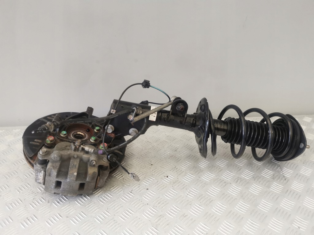 фото №8, Subaru forester v 18- usa 2.5 бензин поворотный кулак амортизатор правый перед