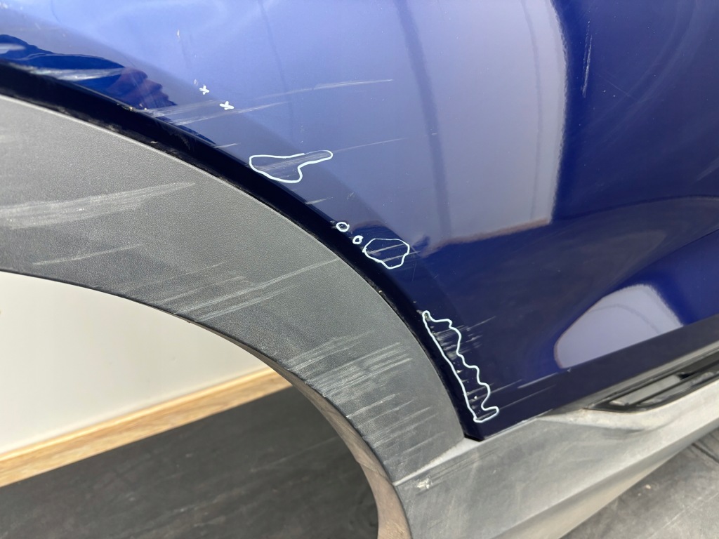 Audi e-tron etron 4k двері праве задній задні Київ