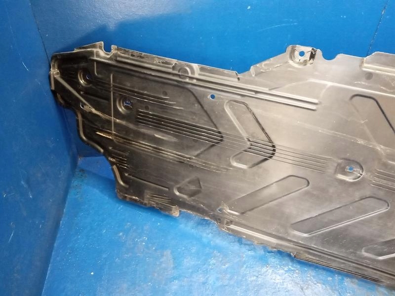 фото №10, Защита подвеска левая mercedes e klasa w213