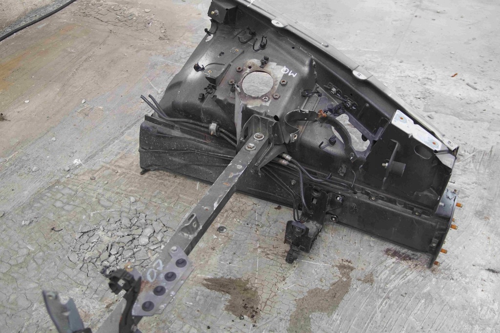 фото №10, Четверть лонжерон l/p maserati quattroporte v 04