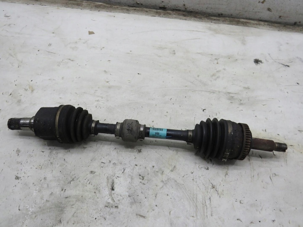 фото №1, Приводной вал левая hyundai i40 1.7 crdi 49500-3z400