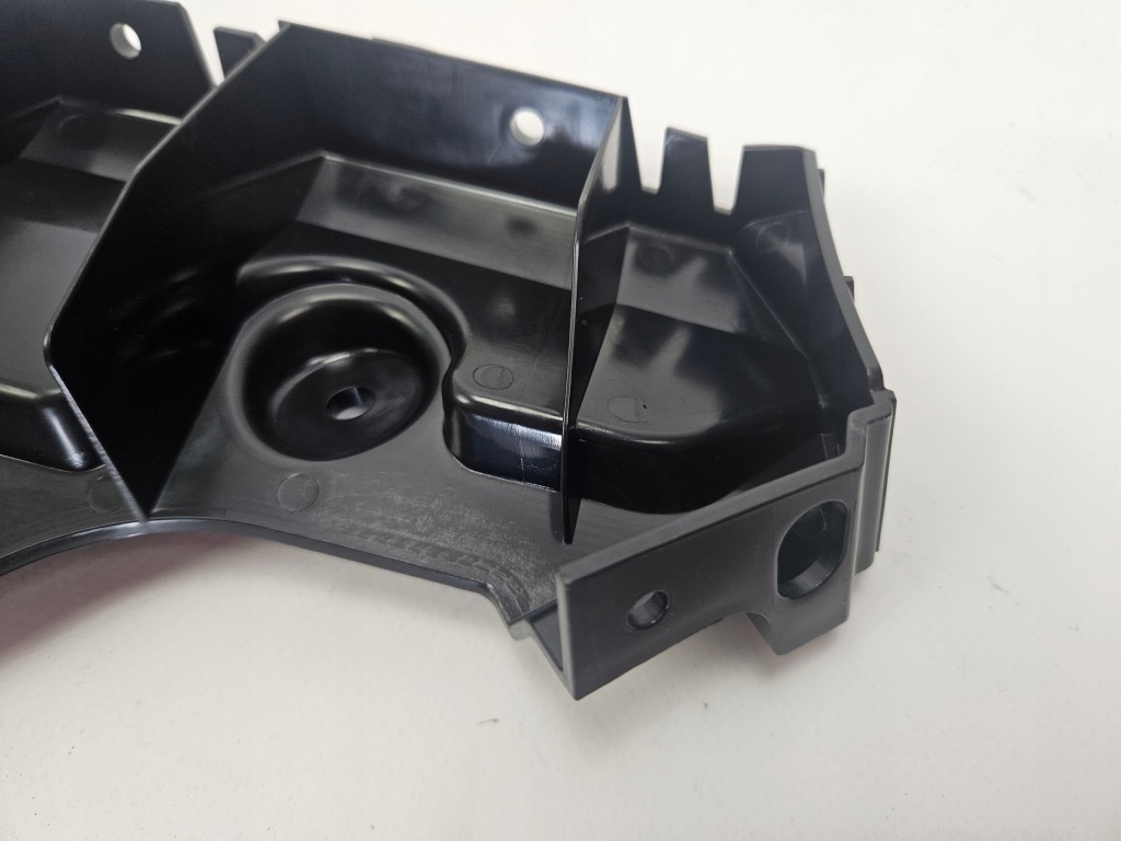 фото №13, Renault austral 2022 - напрямна кронштейн бампера задня лівий 850417028r