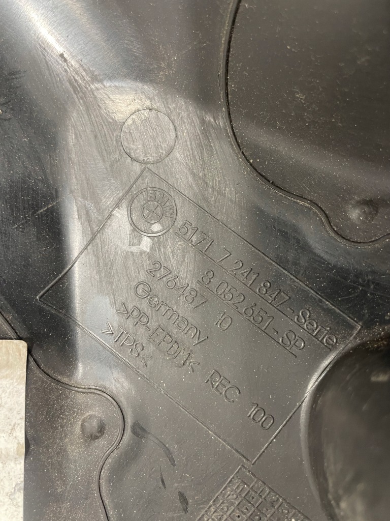 Захист підкрилок лівий перед bmw f20 f21 8052651 7241847 Ціна