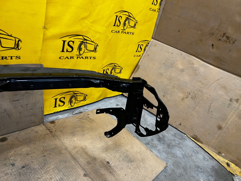 фото №4, Каркас кронштейн труба панели консоли audi a8 d4