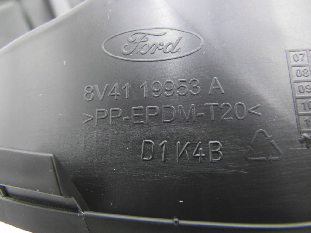 Решітка ліва протитуманної фари kuga mk1 2008-2012 ford оригінальний номер _ 1494031 _ 8v41-19953-aa Ціна