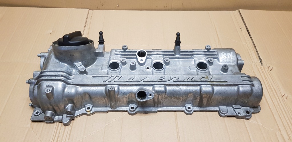 Купити Maserati 3.0 m156b кришка головки 318086