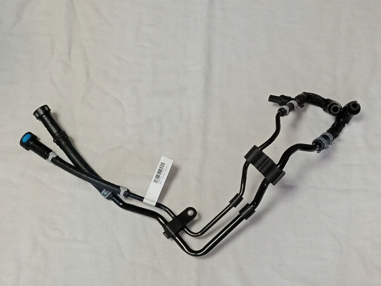 Bmw mini r56 r55 r60 пабтрубок  шланг топлива 7823549 Доставка