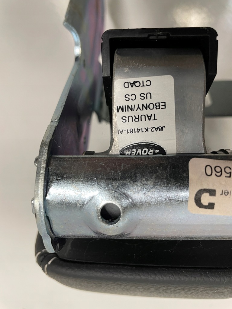 фото №4, Підлокітник velar l560