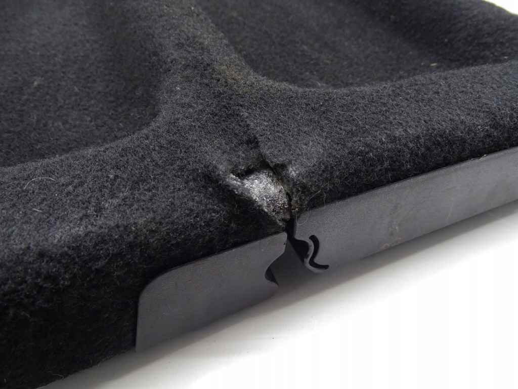 Полка защита багажника задний  задняя skoda octavia iii 5e liftback Цена