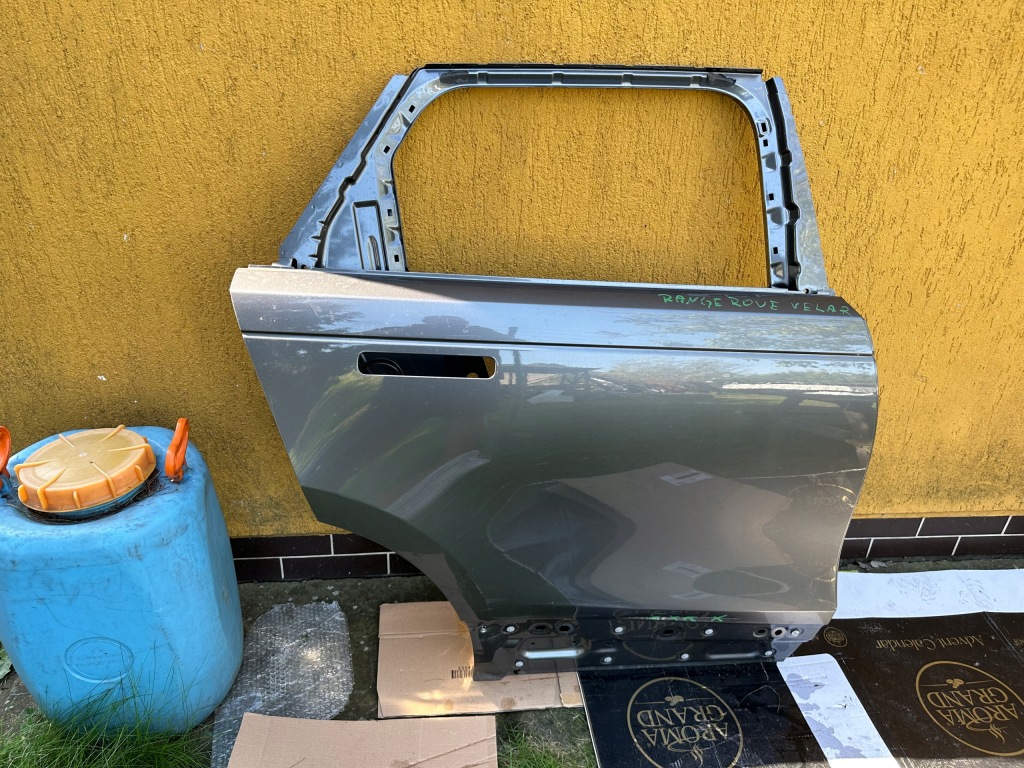 фото №4, Range rover velar дверь правое задние оригинал