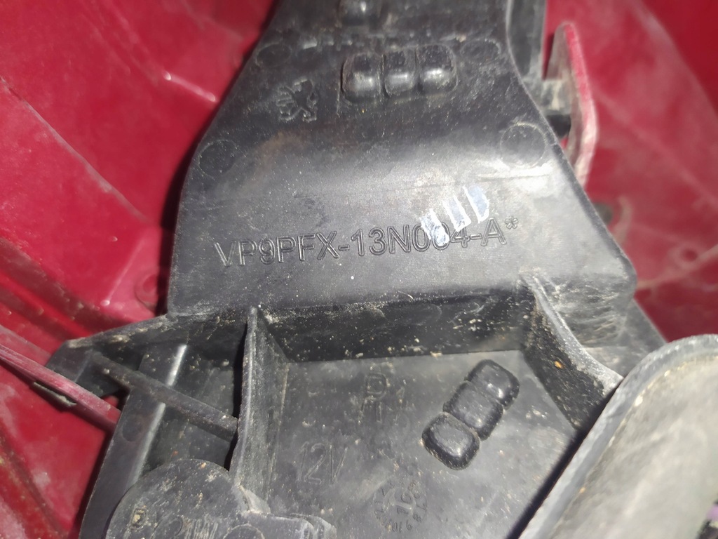 фото №12, Лампа правая задняя peugeot 207 lift 2009-14r.