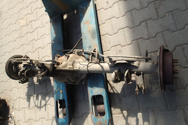 фото №1, Jeep cherokee kj liberty 3.7 мост задний 3.73