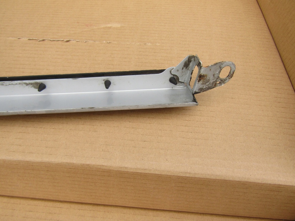 фото №10, 8 mercedes w124 85-93 молдинг pod фара ліва