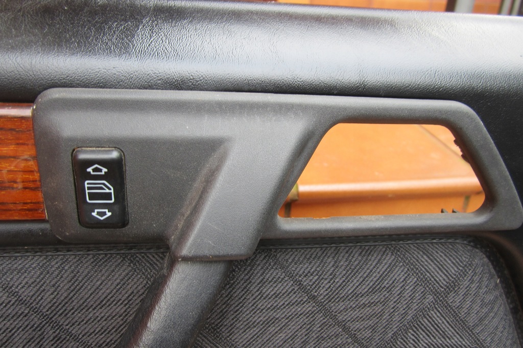 фото №10, Mercedes w124 124e e рамка ручка внутрішньої w обшивка оббивка двері задня