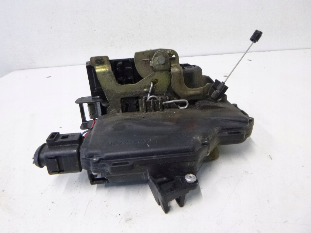 фото №3, Замок перед правий seat toledo ii 2000