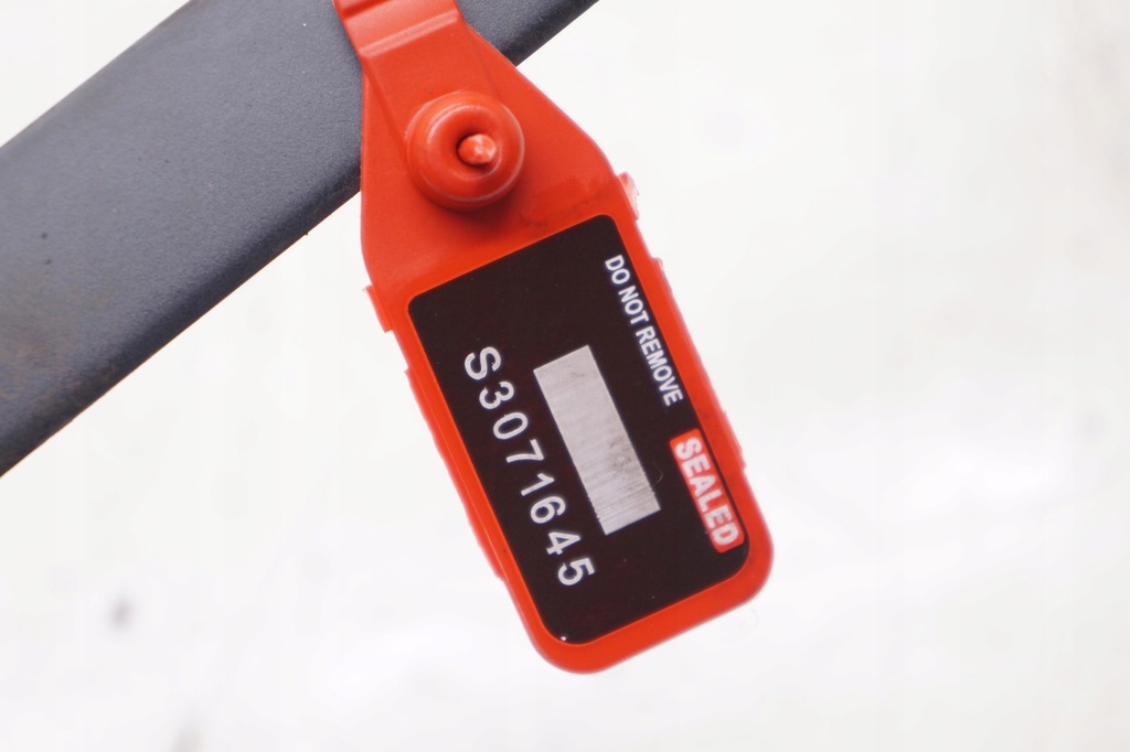 фото №8, Молдинг скло лобове перед передня права volvo v70 iii s80 ii 31214493