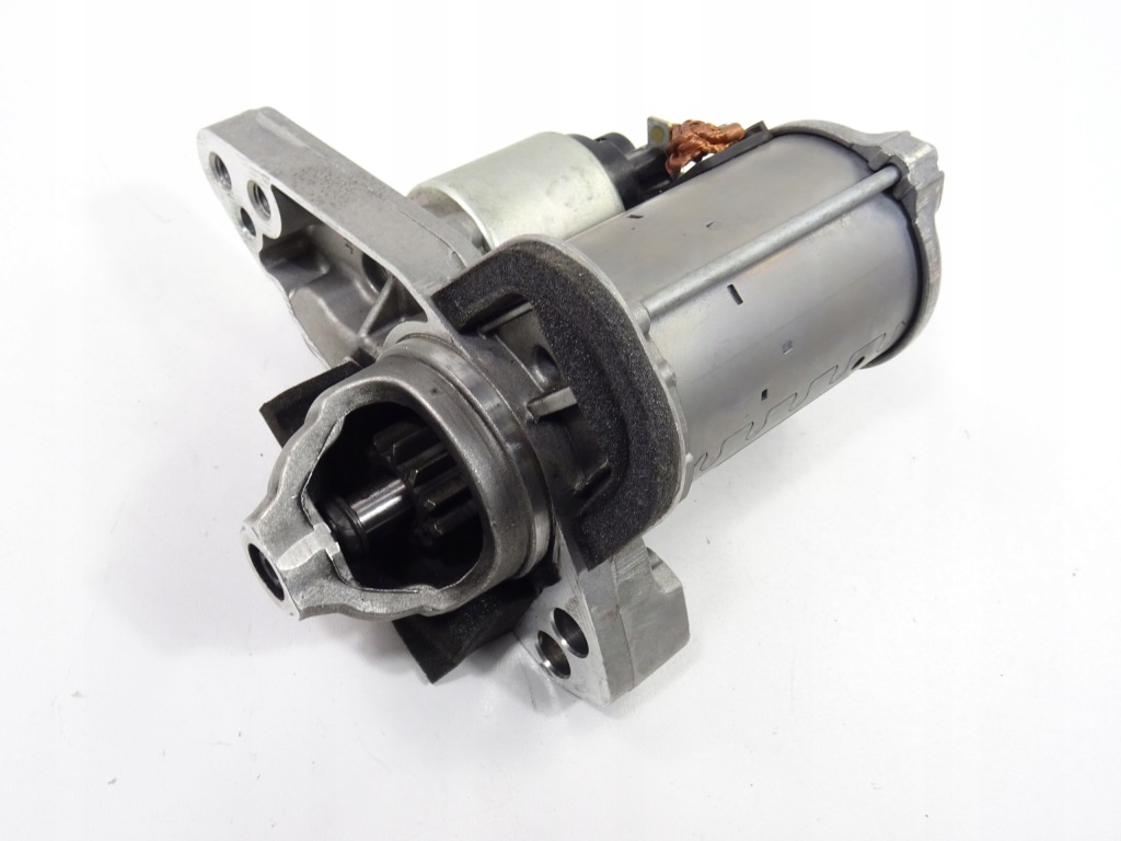 Купити Nissan juke 2 f16 1.0 dig-t стартер 233004646r