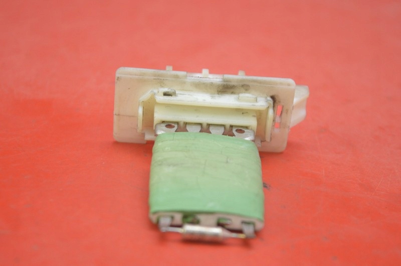 Резистор обдув резистор резистор opel vectra c рестайлинг  05-09 в Украине