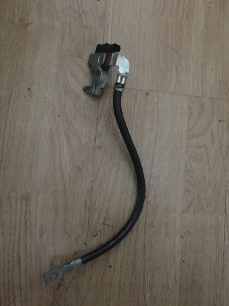 фото №1, Bmw f20 f22 f30 клемма минус 9322900