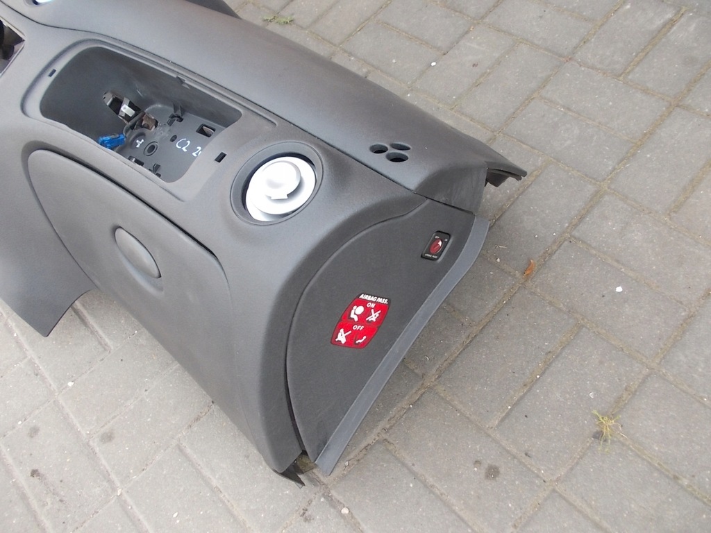 фото №10, Консоль приборная панель citroen c2