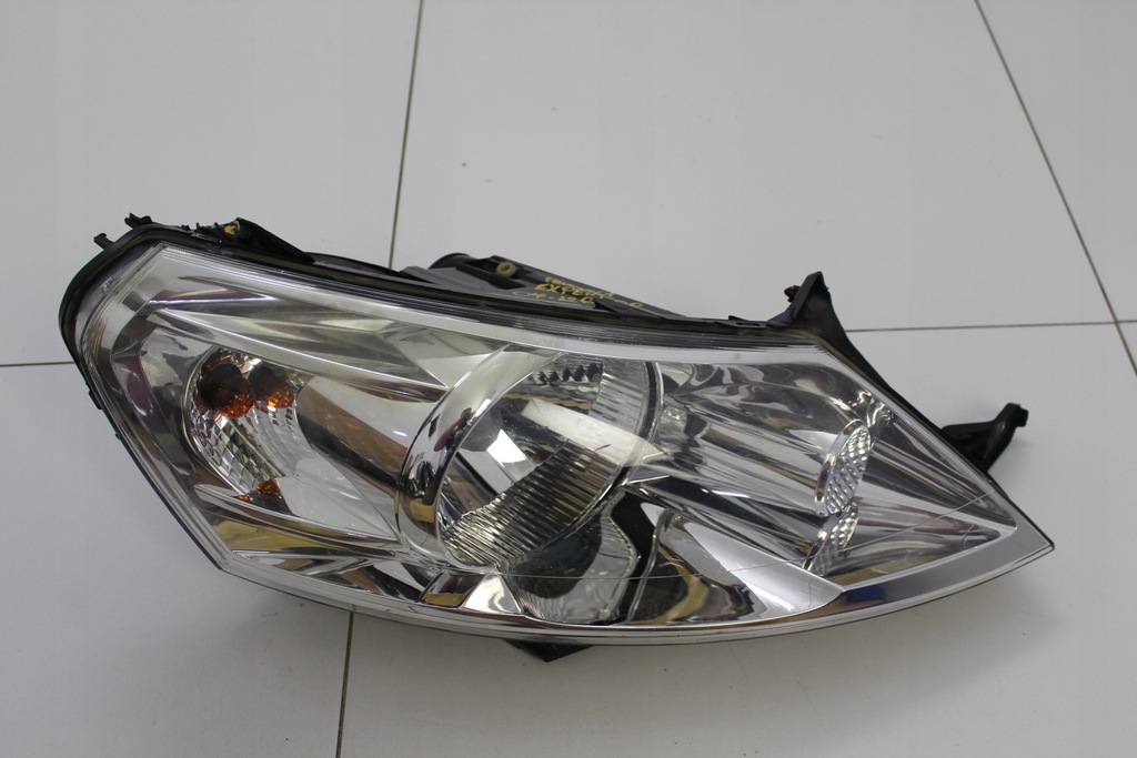 фото №1, Лампа правий перед передня peugeot expert 06-12r