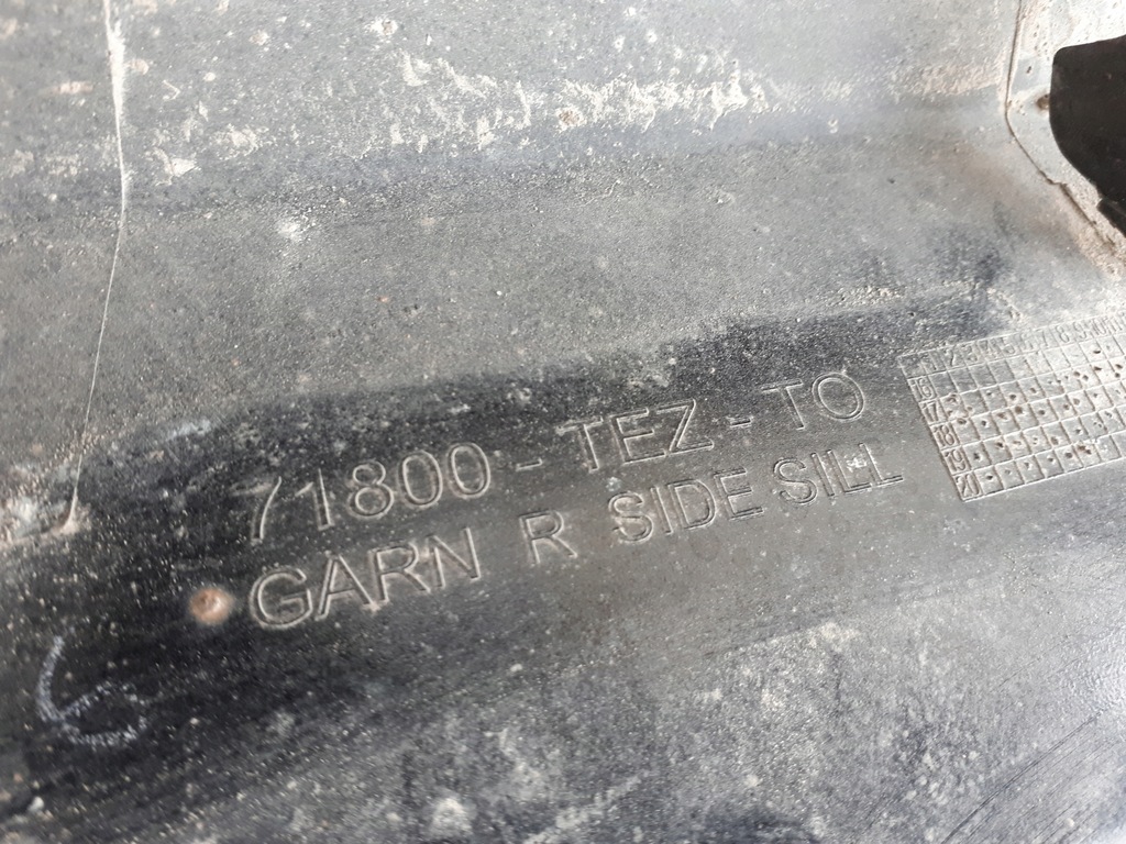 фото №12, Honda civic x sedan молдинг поріг права 71800-tez-t0 поріг правий