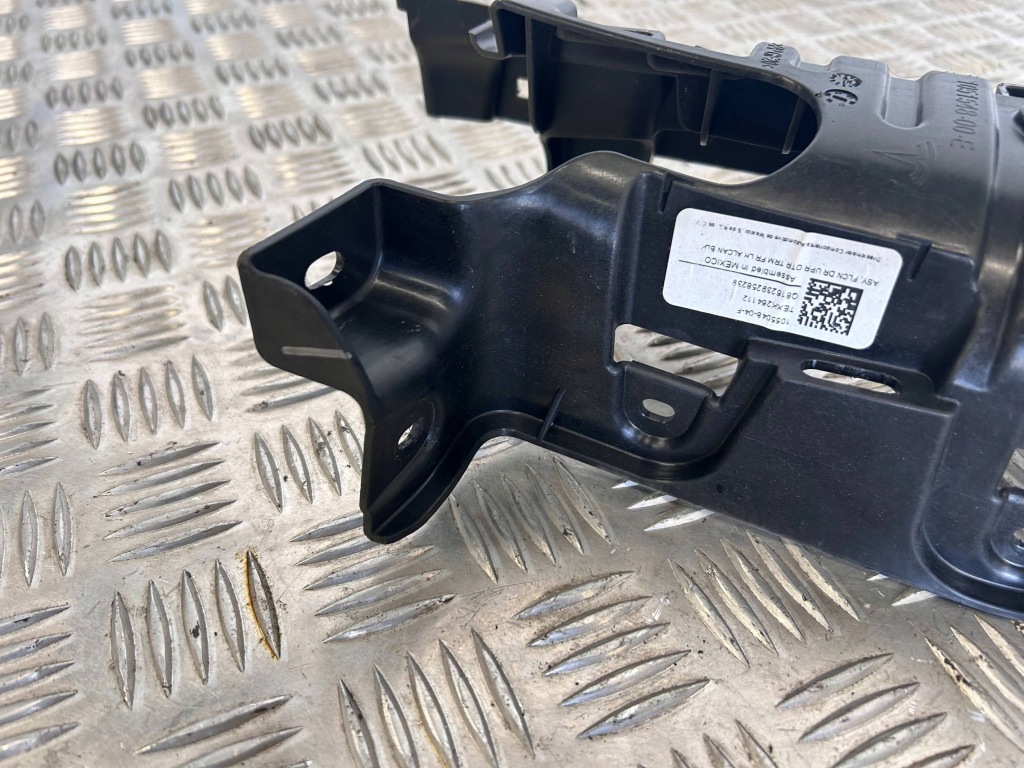 Другая часть салона tesla model x 105504804f Цена