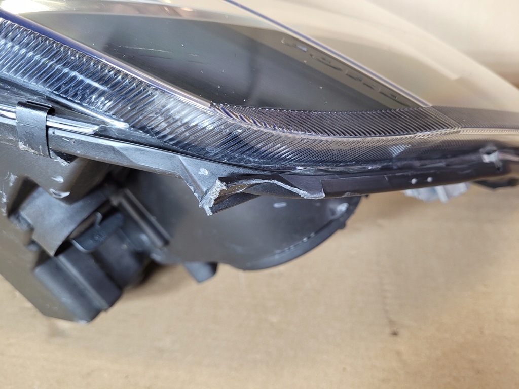 фото №14, Ford transit custom lift 17r- лампа левая передняя